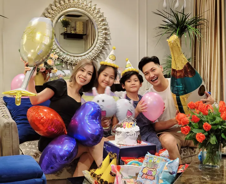 Diễn viên Việt tuần qua: Phương Oanh, Thu Quỳnh đồng loạt thành cô gái mùa Thu - Ảnh 3. Diễn viên Việt tuần qua: Phương Oanh, Thu Quỳnh đồng loạt thành cô gái mùa Thu - Ảnh 3.