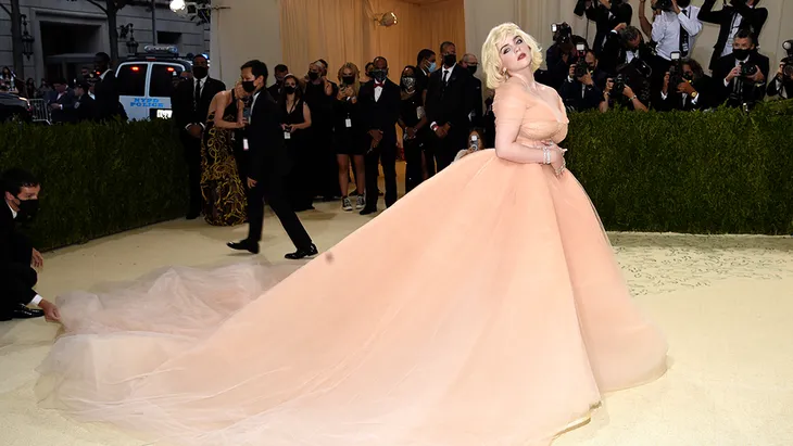 Met Gala trở lại rực rỡ - Ảnh 5. Met Gala trở lại rực rỡ - Ảnh 5.
