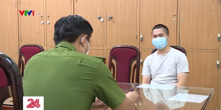 Hà Nội truy quét tệ nạn mại dâm giữa mùa dịch - Ảnh 4. Hà Nội truy quét tệ nạn mại dâm giữa mùa dịch - Ảnh 4.