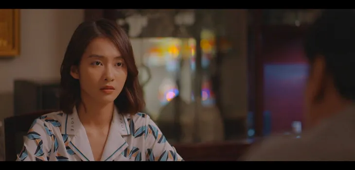 Thời trang đồ ngủ trên phim của Phương Oanh, Hồng Diễm cùng các nữ diễn viên - Ảnh 27. Thời trang đồ ngủ trên phim của Phương Oanh, Hồng Diễm cùng các nữ diễn viên - Ảnh 27.