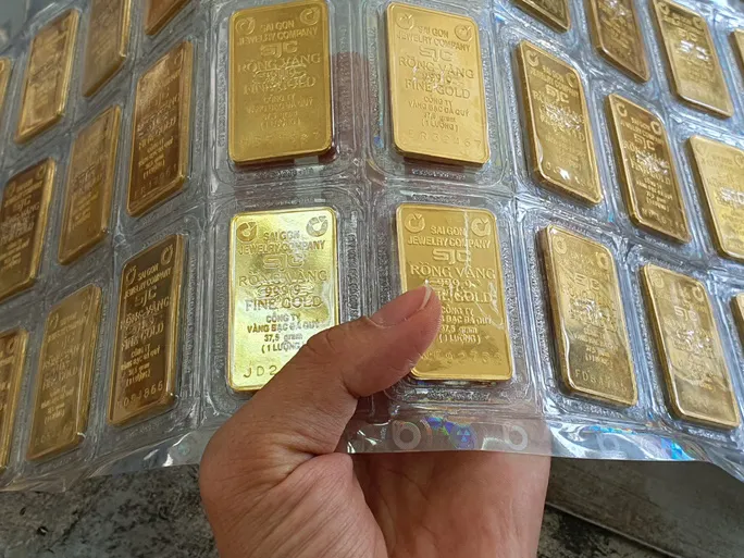 Giá vàng tăng mạnh - Ảnh 1. Giá vàng tăng mạnh - Ảnh 1.