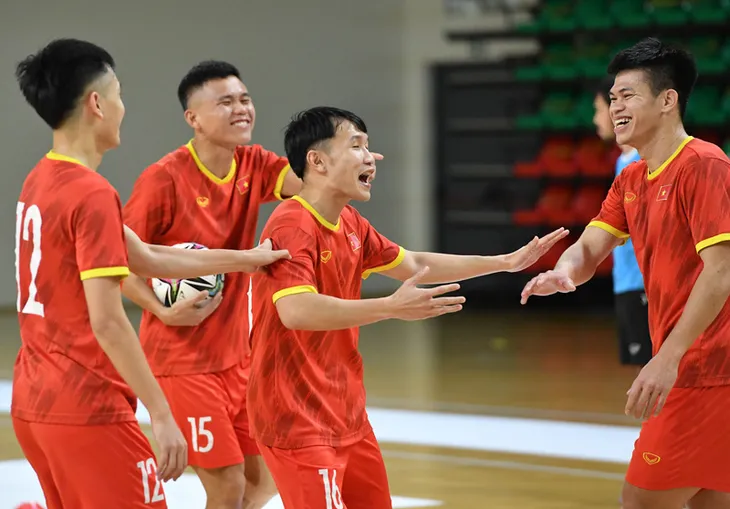 ĐT futsal Việt Nam xốc lại tinh thần, hướng đến chiến thắng trước Panama - Ảnh 1. ĐT futsal Việt Nam xốc lại tinh thần, hướng đến chiến thắng trước Panama - Ảnh 1.