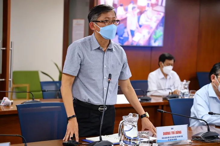 TP Hồ Chí Minh hoàn thành tiêm vaccine mũi 1, số ca dù tăng nhưng tỷ lệ nhiễm giảm - Ảnh 3. TP Hồ Chí Minh hoàn thành tiêm vaccine mũi 1, số ca dù tăng nhưng tỷ lệ nhiễm giảm - Ảnh 3.