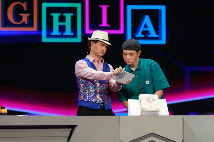 Vua tiếng Việt - Số 2: Chờ đợi cuộc đua của những người chơi ngang tài ngang sức - Ảnh 6. Vua tiếng Việt - Số 2: Chờ đợi cuộc đua của những người chơi ngang tài ngang sức - Ảnh 6.