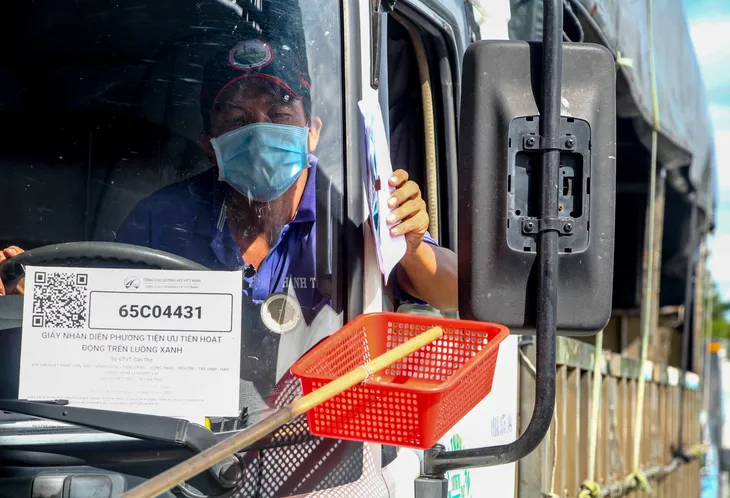 Mở cửa lại nền kinh tế, lưu thông không thể mỗi nơi một phách - Ảnh 2. Mở cửa lại nền kinh tế, lưu thông không thể mỗi nơi một phách - Ảnh 2.