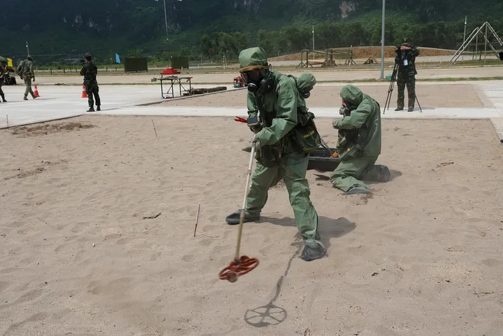 Army Games 2021: ĐT Việt Nam 1 về đích thứ 3 Chặng 2 của Vùng tai nạn - Ảnh 2. Army Games 2021: ĐT Việt Nam 1 về đích thứ 3 Chặng 2 của Vùng tai nạn - Ảnh 2.