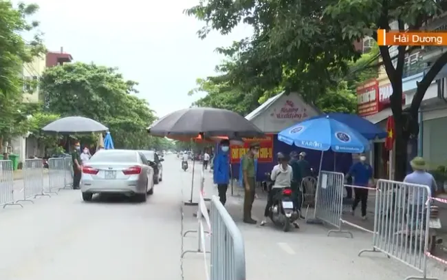 Hải Dương khởi tố 5 vụ án làm giả giấy xét nghiệm, giấy đi đường - Ảnh 1. Hải Dương khởi tố 5 vụ án làm giả giấy xét nghiệm, giấy đi đường - Ảnh 1.
