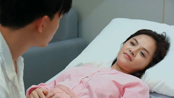 Hương vị tình thân phần 2 - Tập 39: Vừa dọa ly hôn chồng, Thy phát hiện mình mang bầu lần 2 - Ảnh 11. Hương vị tình thân phần 2 - Tập 39: Vừa dọa ly hôn chồng, Thy phát hiện mình mang bầu lần 2 - Ảnh 11.