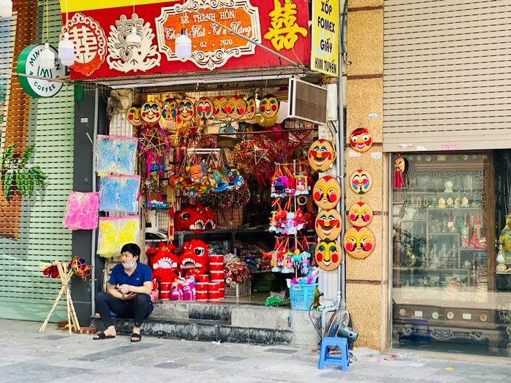 Có một Trung thu rất khác tại Hà Nội - Ảnh 1.