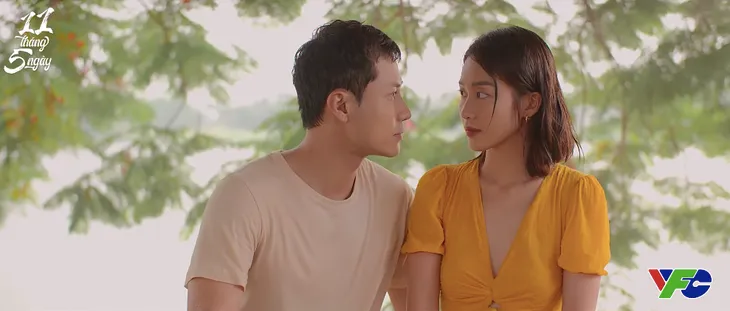 11 tháng 5 ngày - Tập 24: Trú mưa cùng nhau, giây phút lãng mạn của Đăng và Nhi cuối cùng cũng đến - Ảnh 5. 11 tháng 5 ngày - Tập 24: Trú mưa cùng nhau, giây phút lãng mạn của Đăng và Nhi cuối cùng cũng đến - Ảnh 5.