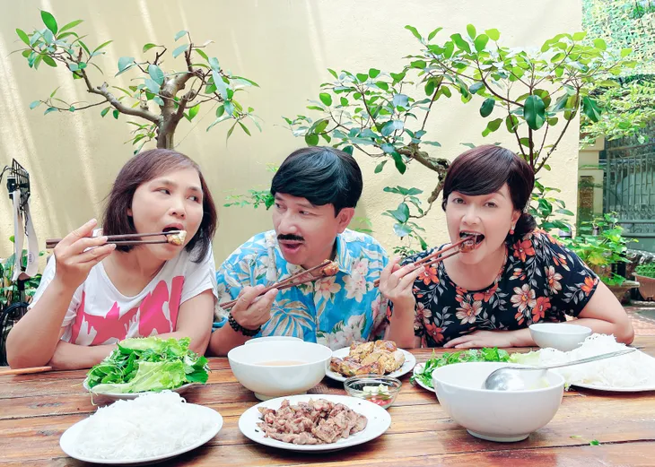 Tình tay ba ngang trái trong 11 tháng 5 ngày - Ảnh 3. Tình tay ba ngang trái trong 11 tháng 5 ngày - Ảnh 3.