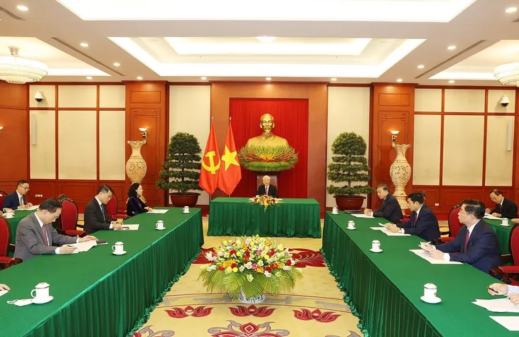 Tổng Bí thư Nguyễn Phú Trọng điện đàm với Tổng Bí thư, Chủ tịch nước Trung Quốc Tập Cận Bình - Ảnh 1.