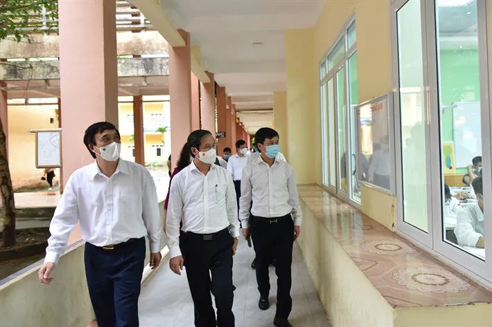 2 Bộ trưởng làm việc với Phú Thọ về công tác dân tộc và giáo dục - Ảnh 2. 2 Bộ trưởng làm việc với Phú Thọ về công tác dân tộc và giáo dục - Ảnh 2.