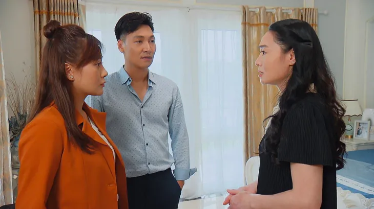 Hương vị tình thân phần 2 - Tập 43: Không ai tin tưởng ông Sinh, Nam bật khóc thương bố nuôi - Ảnh 4. Hương vị tình thân phần 2 - Tập 43: Không ai tin tưởng ông Sinh, Nam bật khóc thương bố nuôi - Ảnh 4.