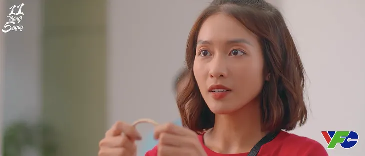 11 tháng 5 ngày - Tập 27: Nhi tự tay mang cà phê cho bố để nói lời xin lỗi? - Ảnh 2. 11 tháng 5 ngày - Tập 27: Nhi tự tay mang cà phê cho bố để nói lời xin lỗi? - Ảnh 2.