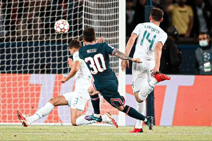 Hình ảnh ấn tượng của Messi trong trận thắng Man City - Ảnh 1. Hình ảnh ấn tượng của Messi trong trận thắng Man City - Ảnh 1.
