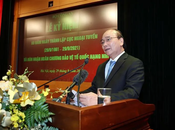 Chủ tịch nước dự Lễ kỷ niệm 60 năm ngày thành lập Cục Ngoại tuyến - Ảnh 2. Chủ tịch nước dự Lễ kỷ niệm 60 năm ngày thành lập Cục Ngoại tuyến - Ảnh 2.