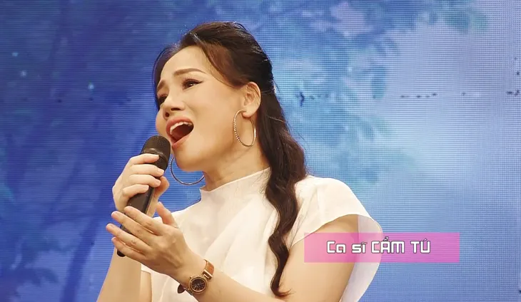 Đạo diễn Việt Tú thể hiện khả năng sửa xe trong chương trình Chúng tôi chiến sĩ - Ảnh 6. Đạo diễn Việt Tú thể hiện khả năng sửa xe trong chương trình Chúng tôi chiến sĩ - Ảnh 6.
