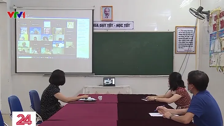 Nhiều trường học sẵn sàng cho khai giảng trực tuyến - Ảnh 1. Nhiều trường học sẵn sàng cho khai giảng trực tuyến - Ảnh 1.
