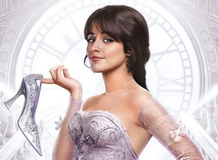 Camila Cabello tự hào khi trở thành Lọ Lem người Latin - Ảnh 1. Camila Cabello tự hào khi trở thành Lọ Lem người Latin - Ảnh 1.