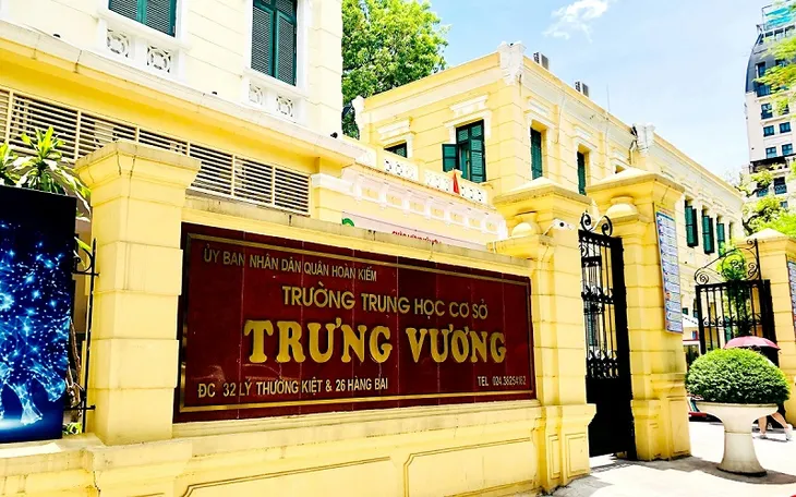 Hôm nay (5/9), gần 23 triệu học sinh khai giảng năm học mới 2021-2022 - Ảnh 1. Hôm nay (5/9), gần 23 triệu học sinh khai giảng năm học mới 2021-2022 - Ảnh 1.