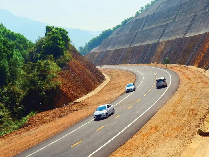 Đề xuất thu tối đa 1.500 đồng/km cao tốc Bắc - Nam - Ảnh 1. Đề xuất thu tối đa 1.500 đồng/km cao tốc Bắc - Nam - Ảnh 1.