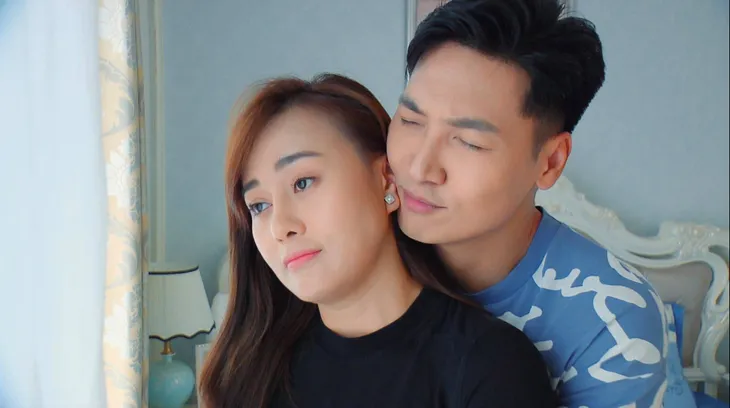 Hương vị tình thân phần 2 - Tập 31: Bà Xuân tham gia cuộc thi sắc đẹp, bị lừa lập quỹ từ thiện - Ảnh 11.