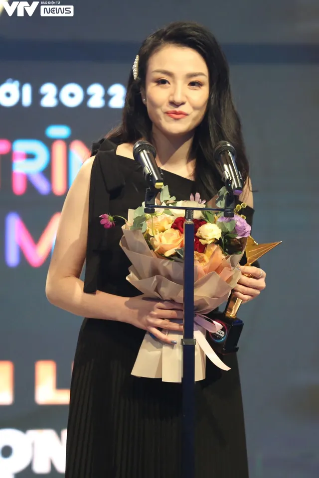 VTV Awards 2021: Phim Tài liệu ấn tượng thuộc về Hoà hợp dân tộc chuyện chưa kể - Ảnh 2. VTV Awards 2021: Phim Tài liệu ấn tượng thuộc về Hoà hợp dân tộc chuyện chưa kể - Ảnh 2.