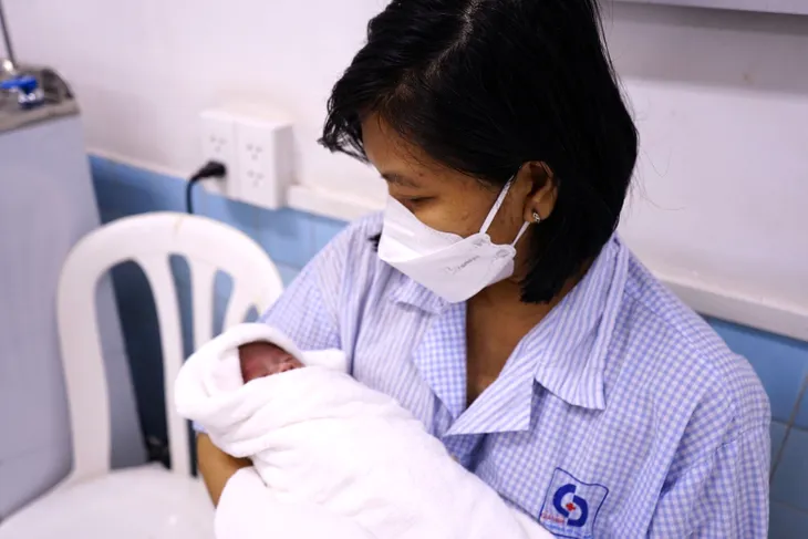 Cứu sản phụ nguy kịch do thủy đậu bội nhiễm kèm bệnh lý cơ tim chu sinh - Ảnh 1. Cứu sản phụ nguy kịch do thủy đậu bội nhiễm kèm bệnh lý cơ tim chu sinh - Ảnh 1.