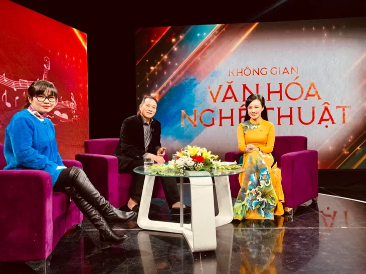 Sau bản tin thời sự, khán giả sẽ gặp BTV Hoài Anh ở điểm hẹn nào? - Ảnh 1. Sau bản tin thời sự, khán giả sẽ gặp BTV Hoài Anh ở điểm hẹn nào? - Ảnh 1.