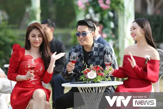 Gặp gỡ diễn viên truyền hình 2022: Hồng Đăng lẻ bóng khi loạt diễn viên Hướng dương ngược nắng hội ngộ - Ảnh 10. Gặp gỡ diễn viên truyền hình 2022: Hồng Đăng lẻ bóng khi loạt diễn viên Hướng dương ngược nắng hội ngộ - Ảnh 10.