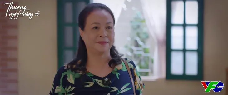 Thương ngày nắng về - Tập 27: Vân Vân tung chiêu làm lành với mẹ cực hiệu quả - Ảnh 4. Thương ngày nắng về - Tập 27: Vân Vân tung chiêu làm lành với mẹ cực hiệu quả - Ảnh 4.