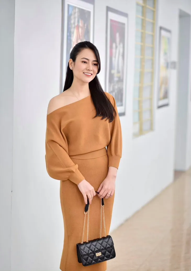 Việt Hoa: Tôi luôn muốn trải nghiệm những vai diễn mới - Ảnh 1. Việt Hoa: Tôi luôn muốn trải nghiệm những vai diễn mới - Ảnh 1.
