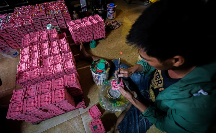 Làng Ông Táo vào vụ Tết - Ảnh 5. Làng Ông Táo vào vụ Tết - Ảnh 5.