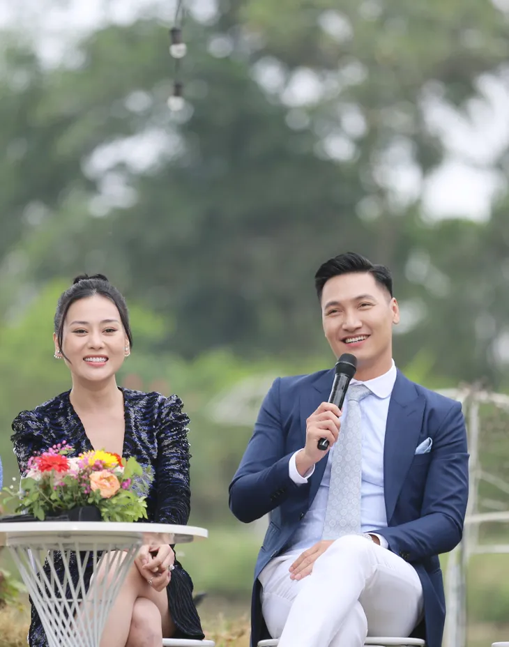 Gặp gỡ diễn viên truyền hình 2022: Phương Oanh say sưa hát mặc biểu cảm của shark Long Mạnh Trường - Ảnh 11. Gặp gỡ diễn viên truyền hình 2022: Phương Oanh say sưa hát mặc biểu cảm của shark Long Mạnh Trường - Ảnh 11.