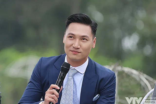 Gặp gỡ diễn viên truyền hình 2022: Phương Oanh say sưa hát mặc biểu cảm của shark Long Mạnh Trường - Ảnh 9. Gặp gỡ diễn viên truyền hình 2022: Phương Oanh say sưa hát mặc biểu cảm của shark Long Mạnh Trường - Ảnh 9.