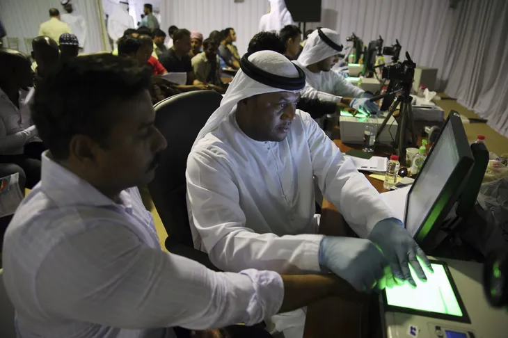 UAE: Làm việc không quá 4,5 ngày/tuần, cân bằng giữa cuộc sống và công việc - Ảnh 1. UAE: Làm việc không quá 4,5 ngày/tuần, cân bằng giữa cuộc sống và công việc - Ảnh 1.