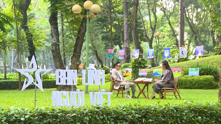 NTK Công Trí - Hơn 20 năm dạo chơi trong làng thời trang - Ảnh 1. NTK Công Trí - Hơn 20 năm dạo chơi trong làng thời trang - Ảnh 1.