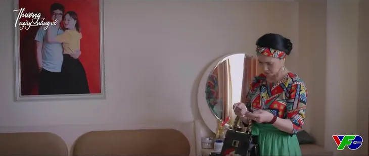 Thương ngày nắng về - Tập 28: Bà Hiền bốc hoả khi thấy bản giao kèo của Khánh - Đức - Ảnh 7. Thương ngày nắng về - Tập 28: Bà Hiền bốc hoả khi thấy bản giao kèo của Khánh - Đức - Ảnh 7.