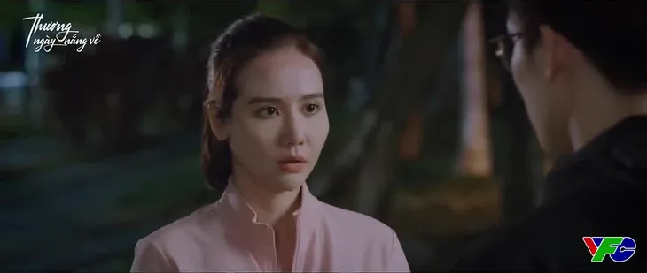 Thương ngày nắng về - Tập 28: Duy bực dọc vì sự vô lý của Trang - Ảnh 9. Thương ngày nắng về - Tập 28: Duy bực dọc vì sự vô lý của Trang - Ảnh 9.