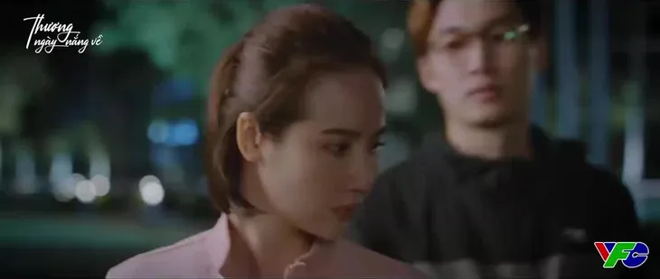 Thương ngày nắng về - Tập 28: Duy bực dọc vì sự vô lý của Trang - Ảnh 6. Thương ngày nắng về - Tập 28: Duy bực dọc vì sự vô lý của Trang - Ảnh 6.