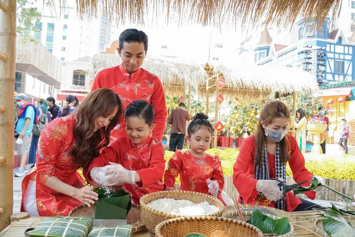 Gói trọn vị quê ngày Tết giữa lòng Sài Gòn - Ảnh 3. Gói trọn vị quê ngày Tết giữa lòng Sài Gòn - Ảnh 3.
