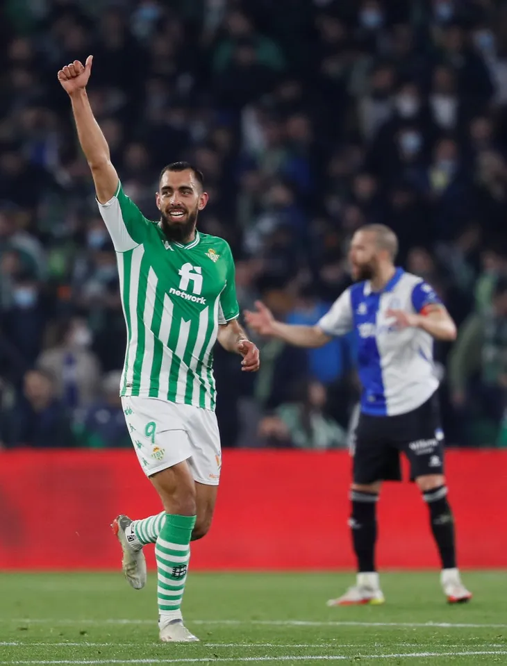 Thắng đậm Alaves, Real Betis củng cố vị trí thứ 3 tại La Liga - Ảnh 1. Thắng đậm Alaves, Real Betis củng cố vị trí thứ 3 tại La Liga - Ảnh 1.