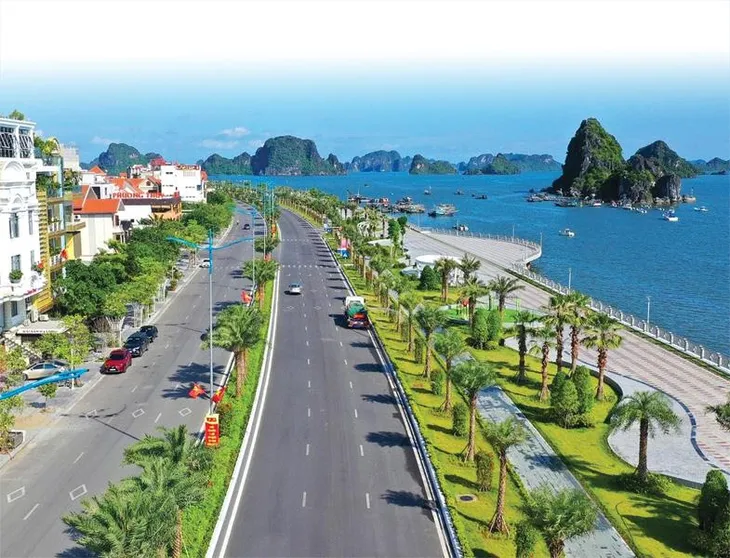 Quảng Ninh chủ động thích ứng an toàn phát triển kinh tế - xã hội - Ảnh 1. Quảng Ninh chủ động thích ứng an toàn phát triển kinh tế - xã hội - Ảnh 1.