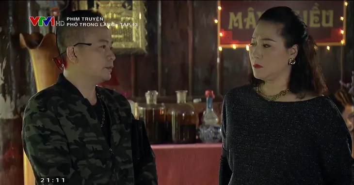 Phố trong làng - Tập 43: Thuận tìm mọi cách triệt đường sống của gia đình Hiếu - Ảnh 1. Phố trong làng - Tập 43: Thuận tìm mọi cách triệt đường sống của gia đình Hiếu - Ảnh 1.