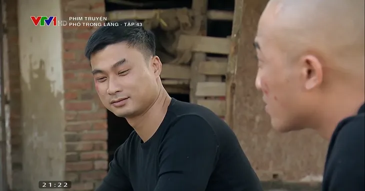 Phố trong làng - Tập 43: Thuận tìm mọi cách triệt đường sống của gia đình Hiếu - Ảnh 11. Phố trong làng - Tập 43: Thuận tìm mọi cách triệt đường sống của gia đình Hiếu - Ảnh 11.