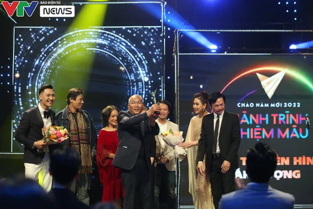 Nhìn lại những hình ảnh đáng nhớ trong Chào năm mới - Hành trình nhiệm màu - Ảnh 39. Nhìn lại những hình ảnh đáng nhớ trong Chào năm mới - Hành trình nhiệm màu - Ảnh 39.