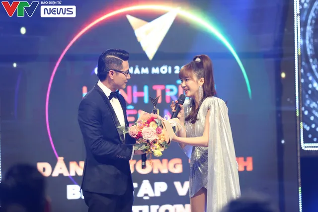 Nhìn lại những hình ảnh đáng nhớ trong Chào năm mới - Hành trình nhiệm màu - Ảnh 41. Nhìn lại những hình ảnh đáng nhớ trong Chào năm mới - Hành trình nhiệm màu - Ảnh 41.