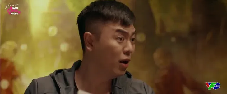Anh có phải đàn ông không? - Tập 3: Duy Anh bị Tuấn Khang hại đời khi gửi nhầm ảnh nóng cho vợ - Ảnh 5. Anh có phải đàn ông không? - Tập 3: Duy Anh bị Tuấn Khang hại đời khi gửi nhầm ảnh nóng cho vợ - Ảnh 5.