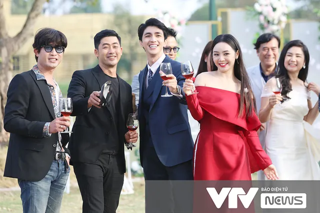 Gặp gỡ diễn viên truyền hình 2022: Vũ trụ điện ảnh VTV cùng khoe giọng hát - Ảnh 6. Gặp gỡ diễn viên truyền hình 2022: Vũ trụ điện ảnh VTV cùng khoe giọng hát - Ảnh 6.